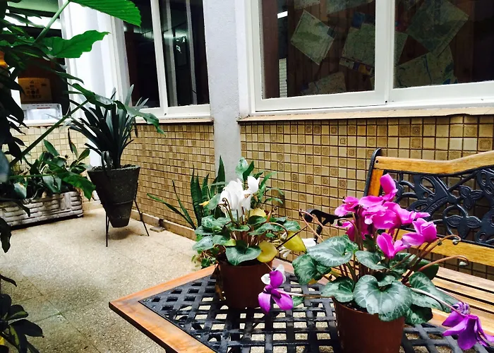 Petit Recoleta Hostel