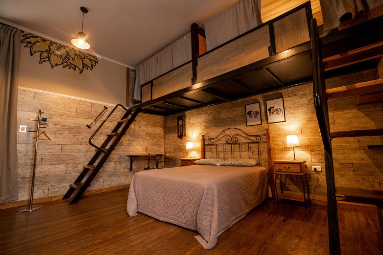 Quadruple Room Private Bathroom