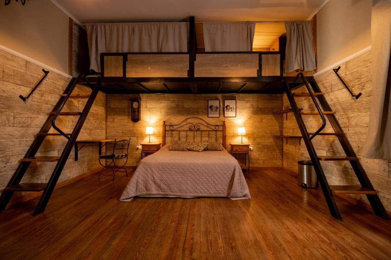 Quadruple Room Private Bathroom