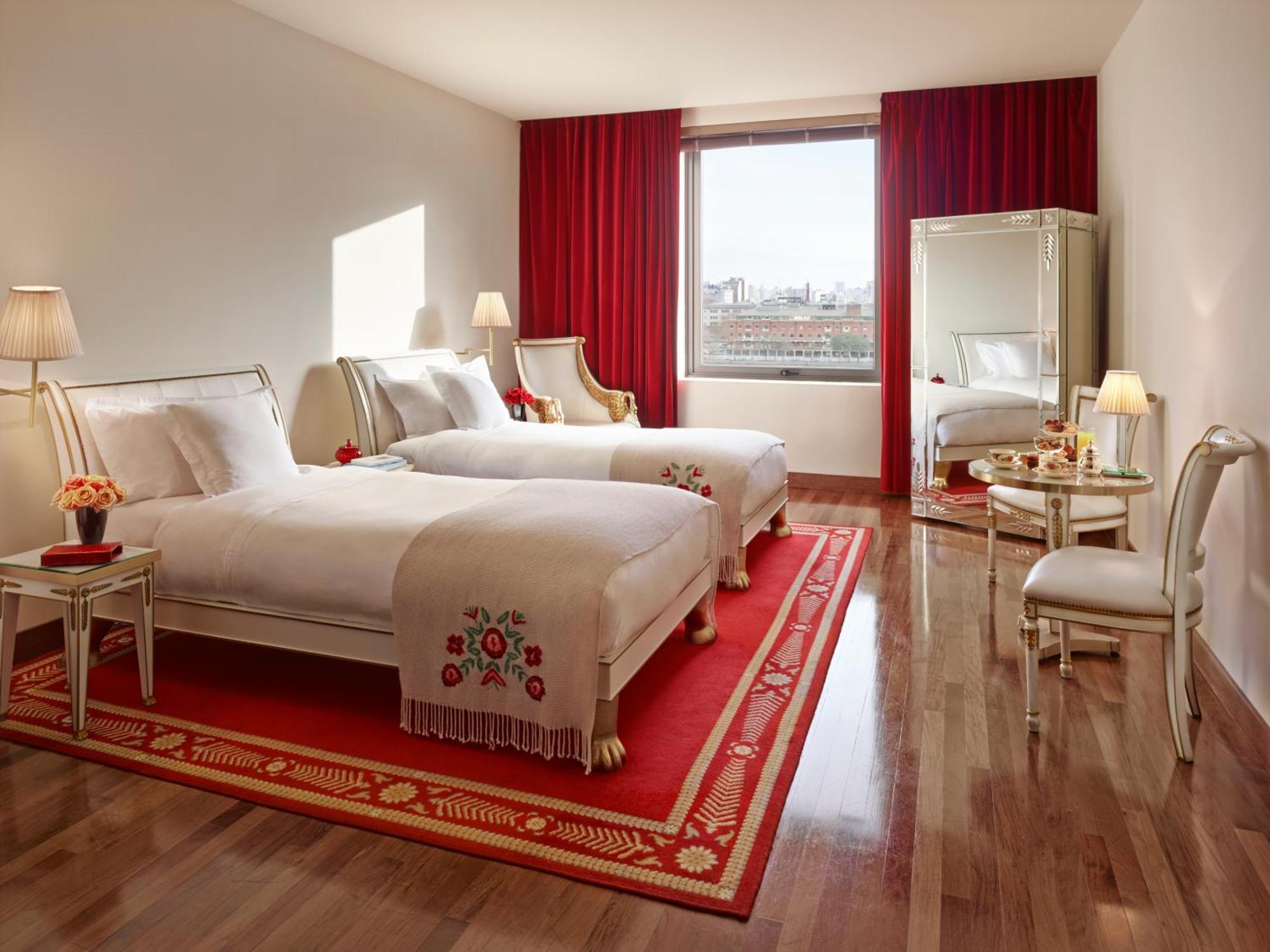 Twin Room Two Single Beds Skyline View