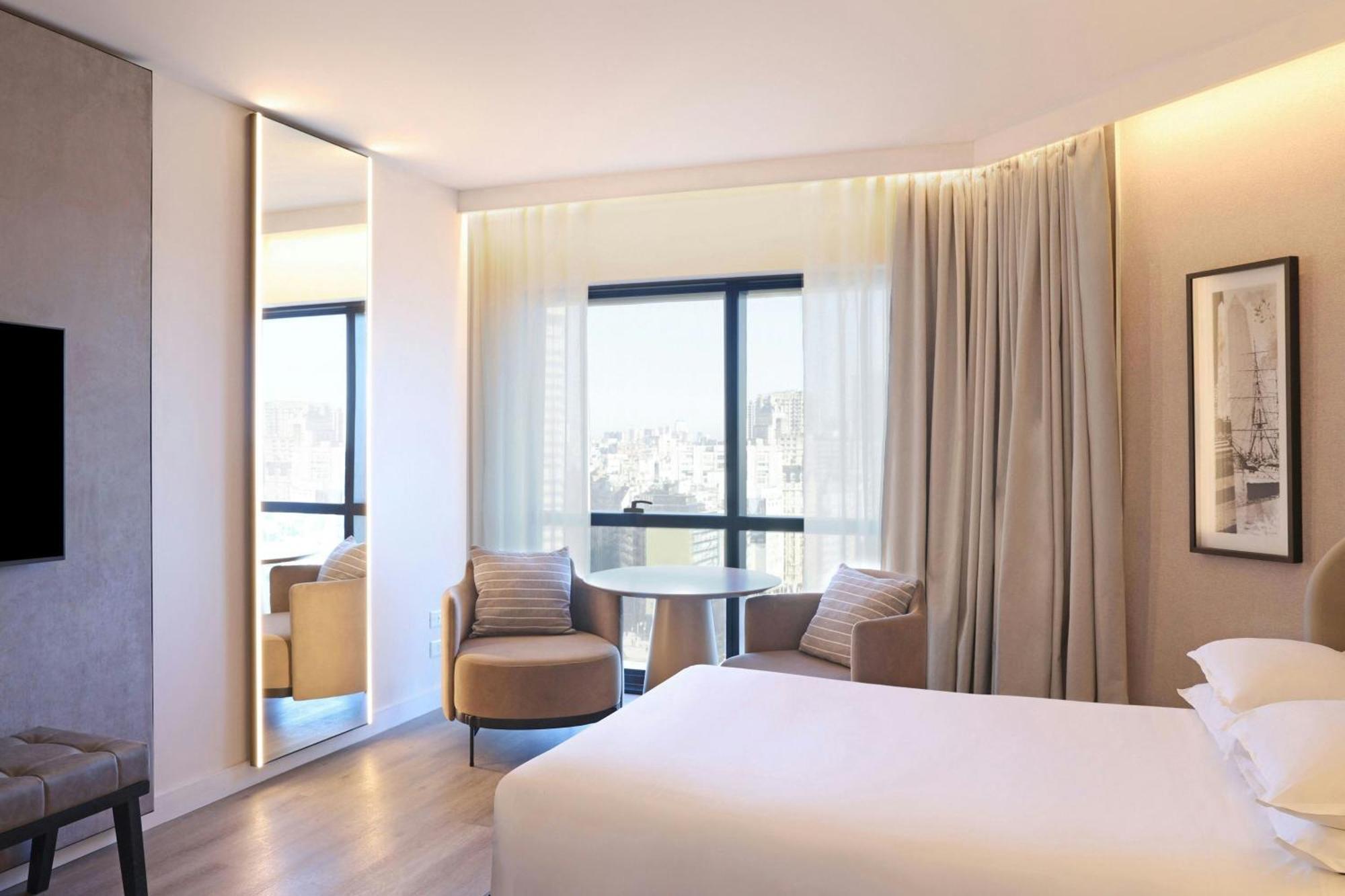 Classic Twin Room - Pool Access