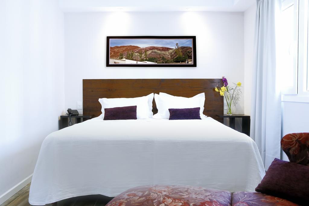 Quarto Quádruplo Premium