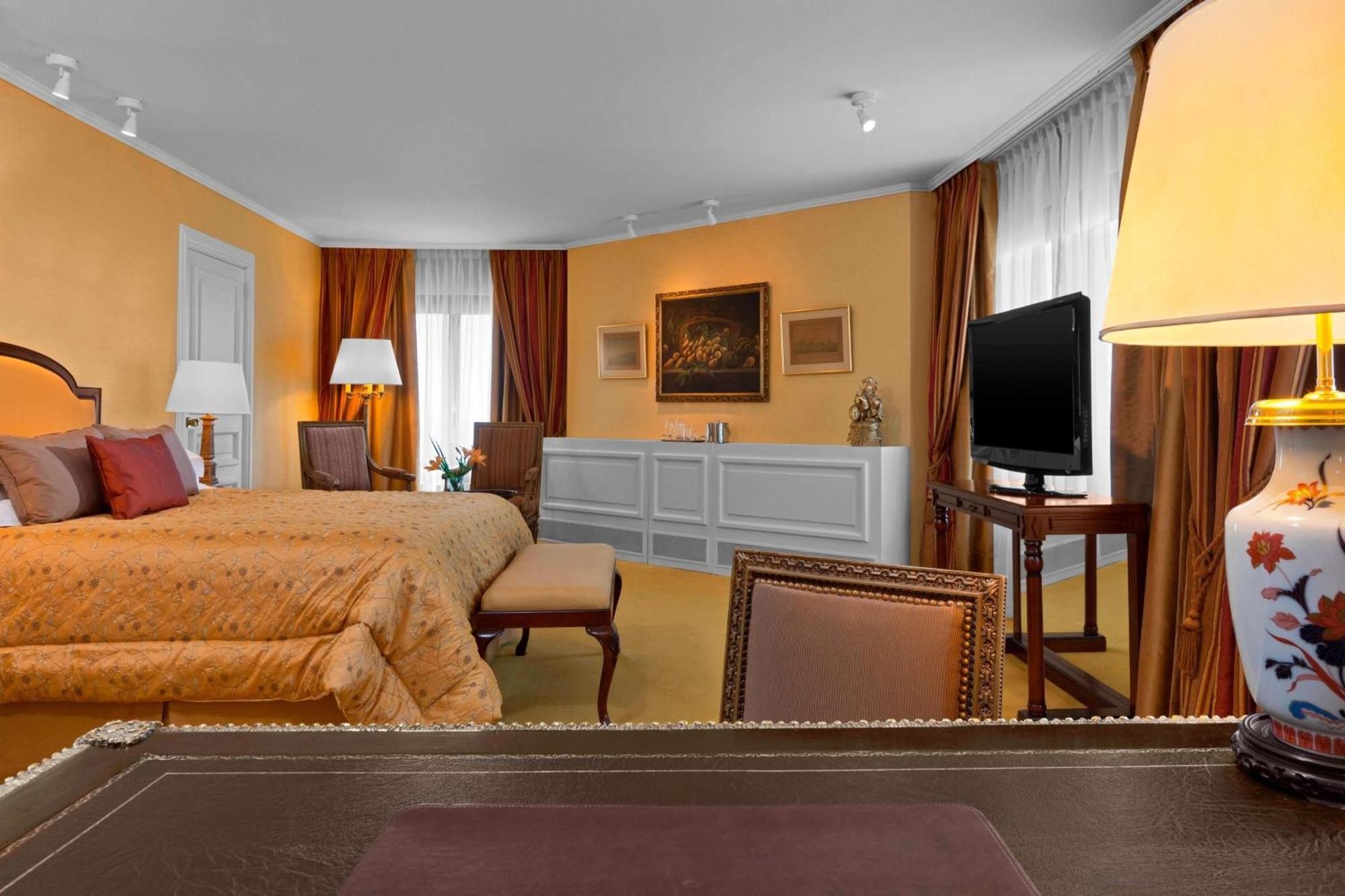 San Martin Suite Club Lounge,1187362906:JPEG