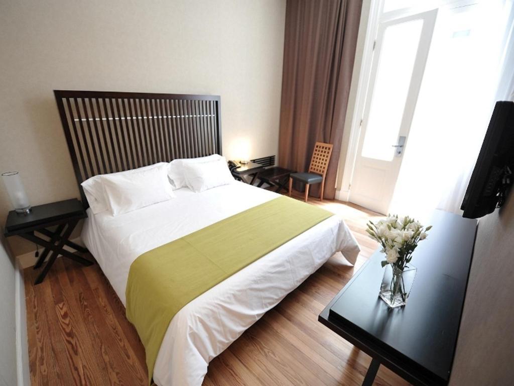 Standard Double or Twin Room,63657463:JPEG
