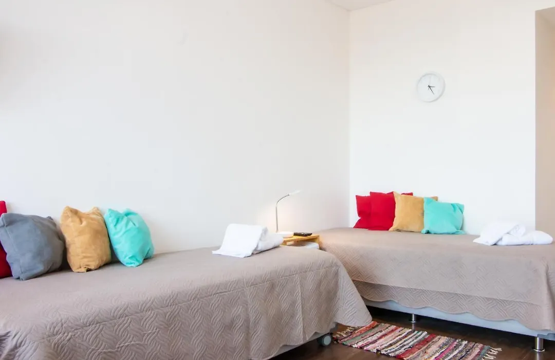Nica Suite-1