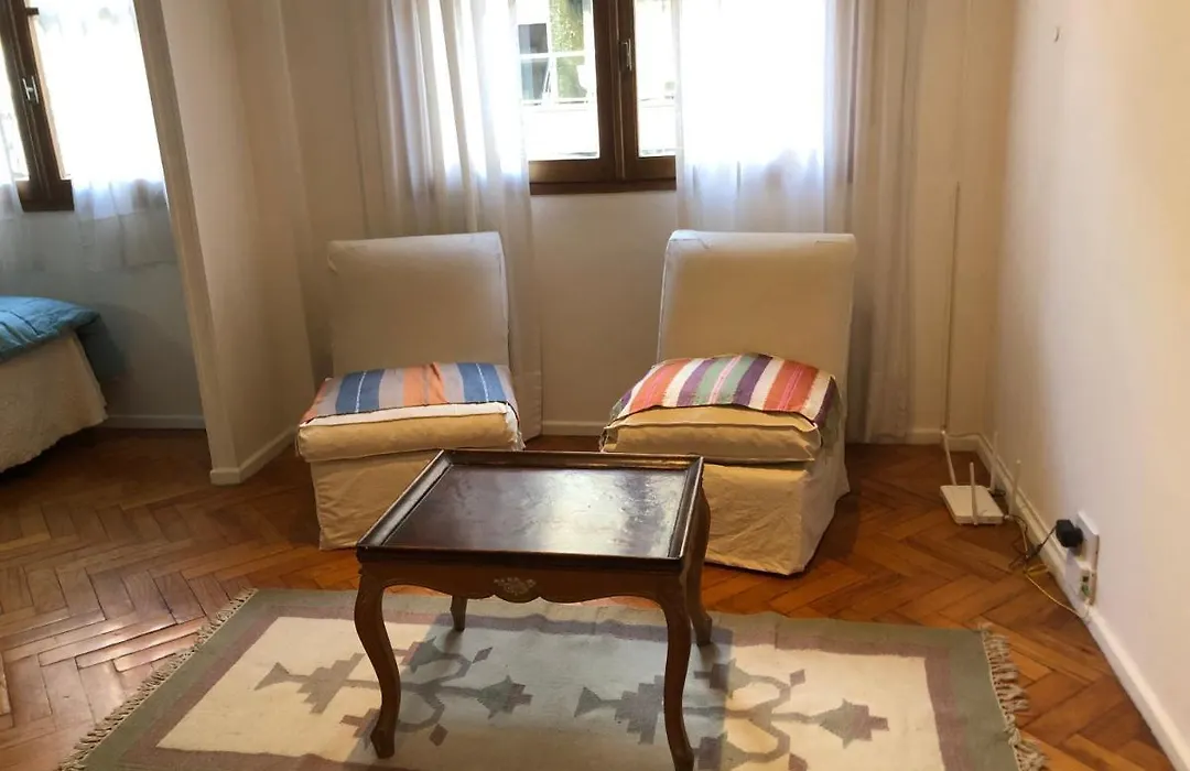 Studio Alegre Y Luminoso En Recoleta-1