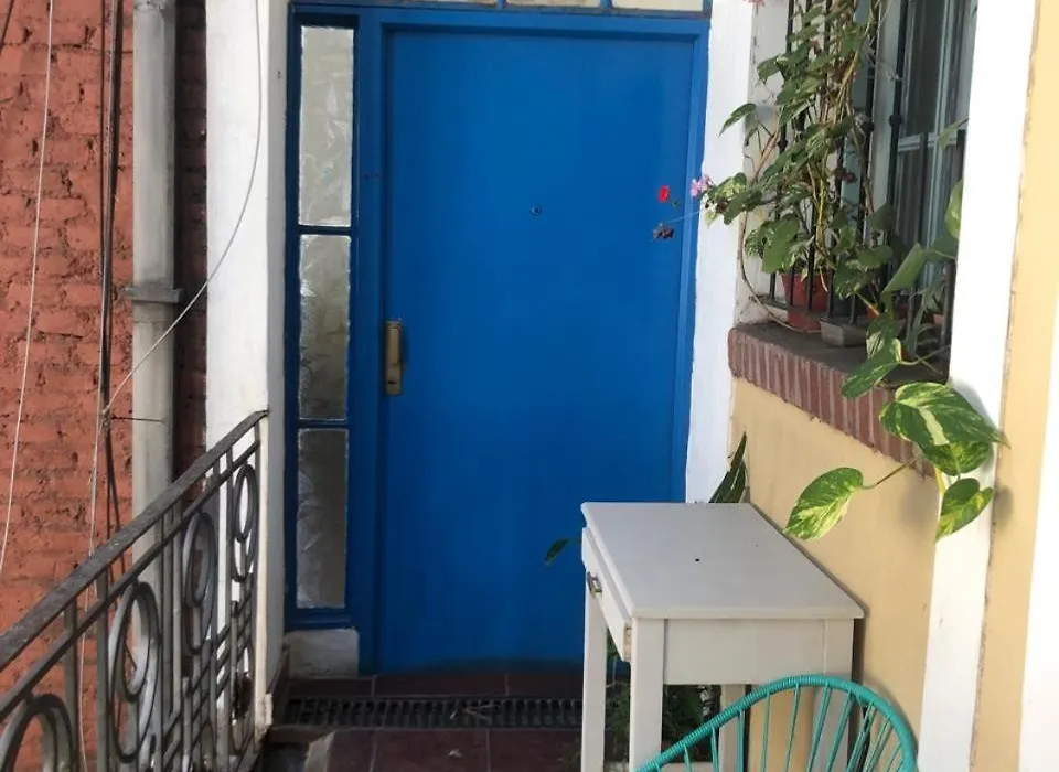 Giuffra Edificio Los Patios Del Sol-1