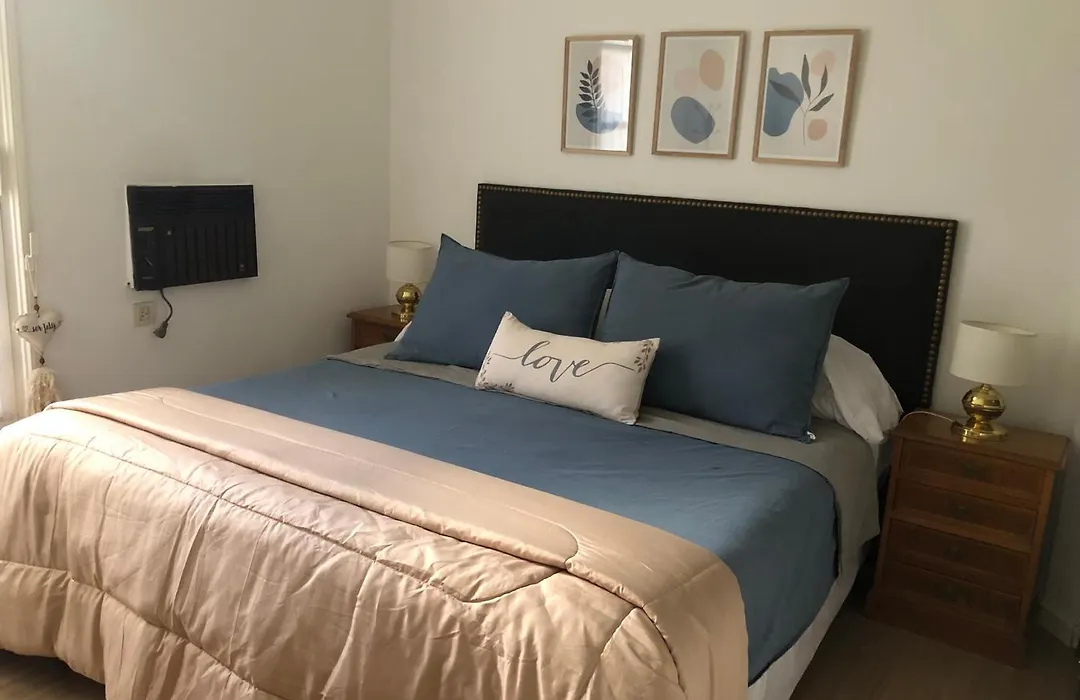 Via Uruguay Suite-1