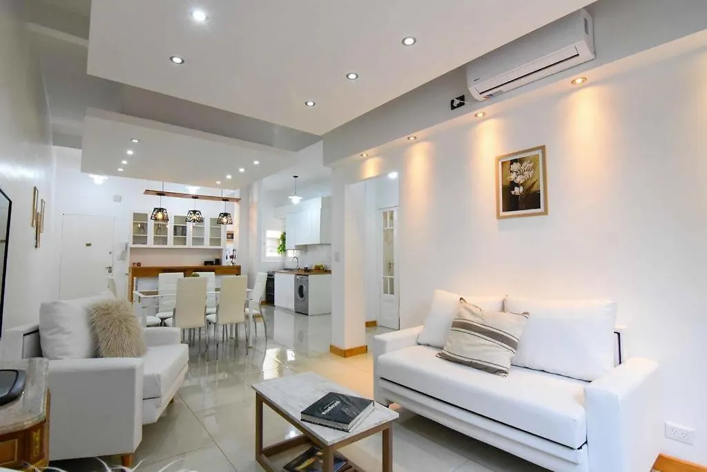 Dpto. en Recoleta: cálido, próximo y confortable-1