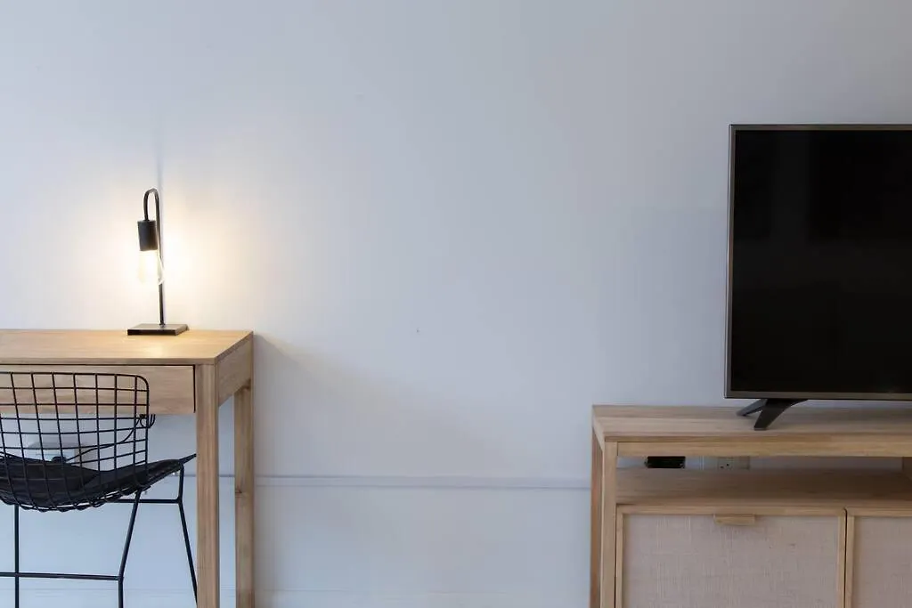 Andira Elegant Studio-1