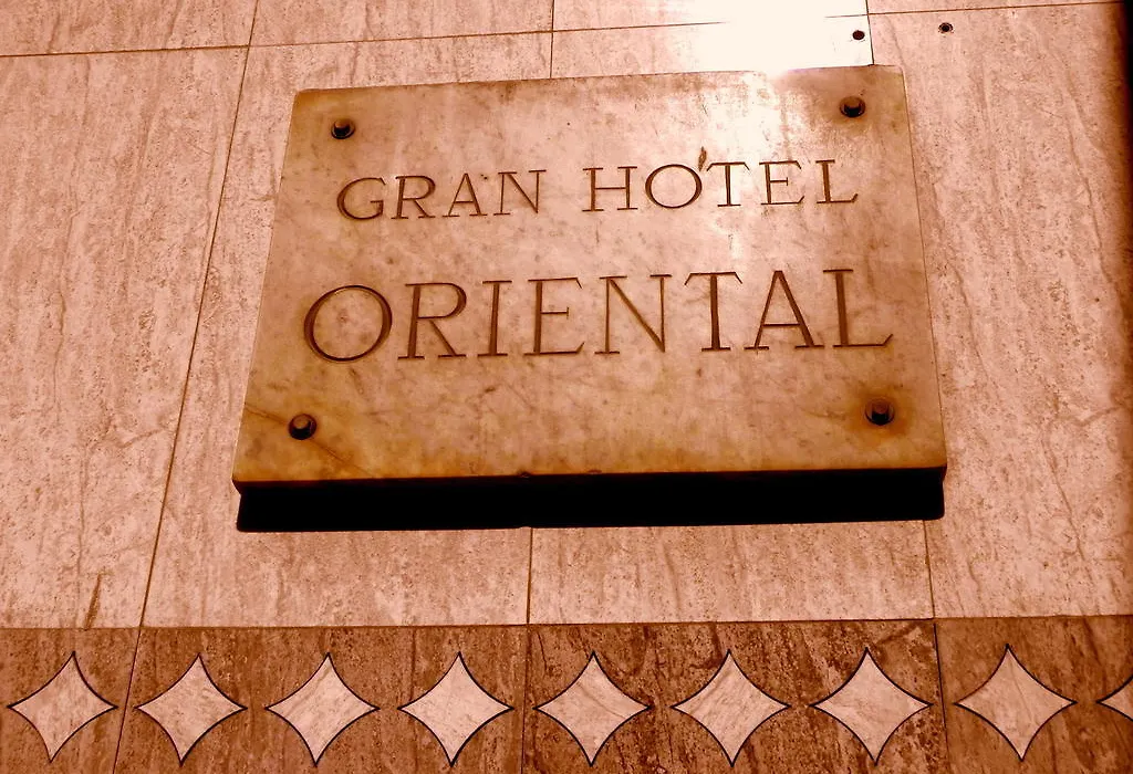 Gran Hotel Oriental-1