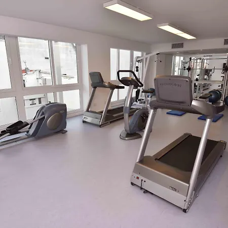 Arc Arenales Studios & Suites-2