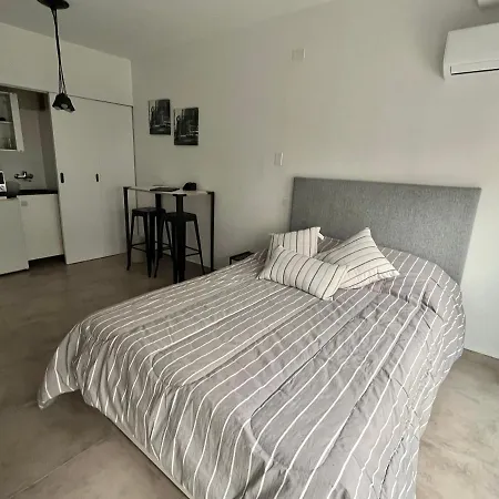 Departamento Centro Esmeralda 11-3