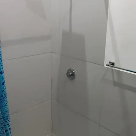 Alquilo Super Habitacion Privada No Depto Entero-3