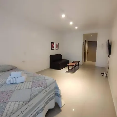 Exclusivo Studio Con Piscina-2