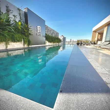 Luxury Apartment Armani Decó-3