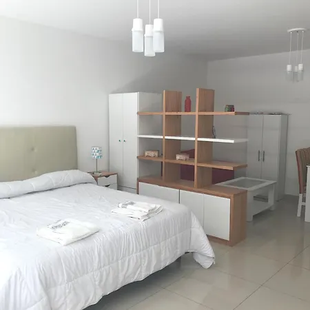 Apartamento En El Centro De Recoleta Con Pileta, Parilla Y Laundry-3