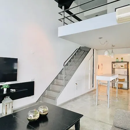 Hollywood Suites & Lofts-2