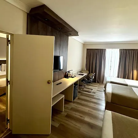 Dazzler By Wyndham Buenos Aires San Martin-3