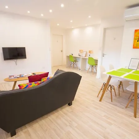 Amazing Studio Apartment-2