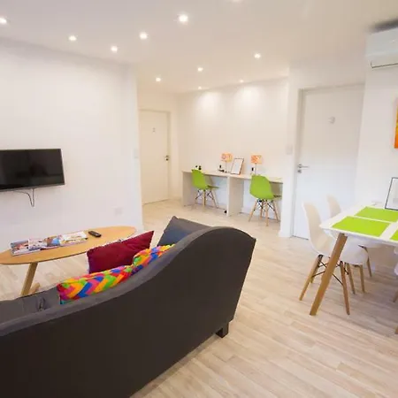 Amazing Studio Apartment-3