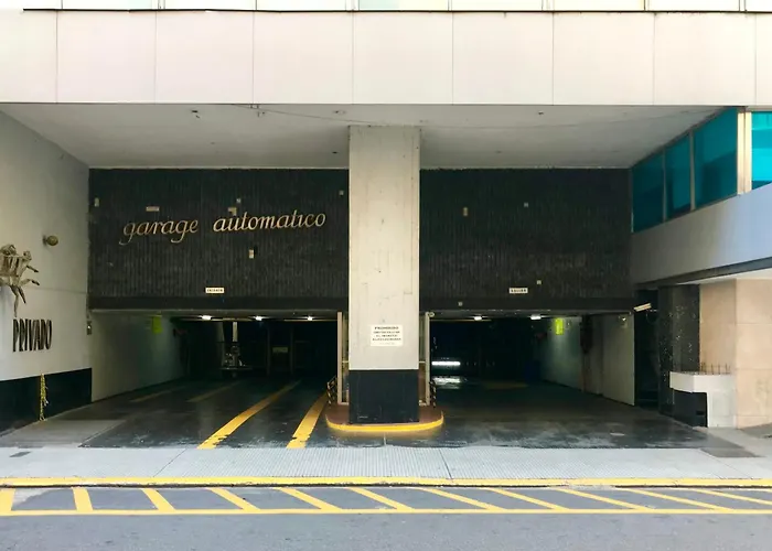Estilo Y Comodidad Sobre Av Corrientes Con Garage Para Autos