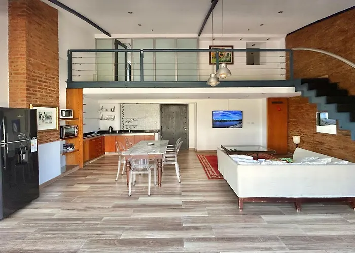 Amplio Loft En Puerto Madero A Pasos Del Puente De La Mujer Y Casa Rosada