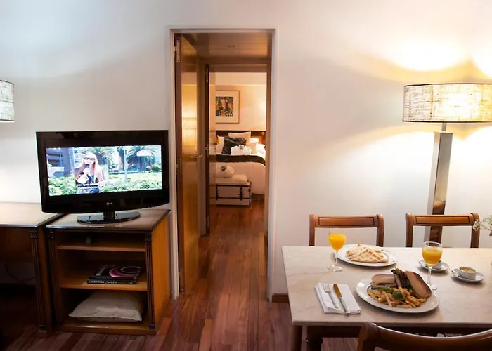 Argenta Tower & Suites