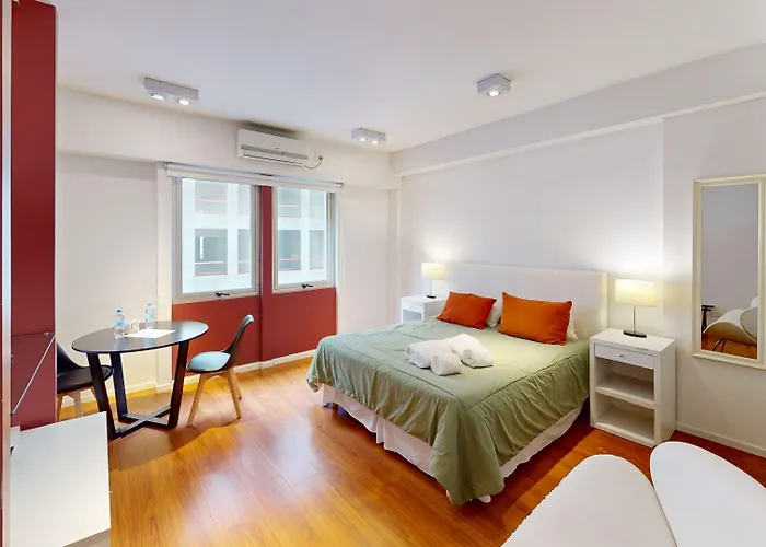 Bens Downtown Apartments