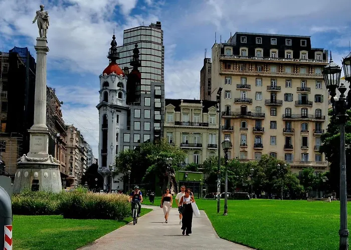 Torre Esmeralda 740