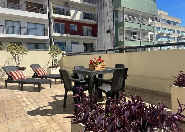 Ayres Apartments Recoleta - Uriburu 1756 Buenos Aires, Argentina