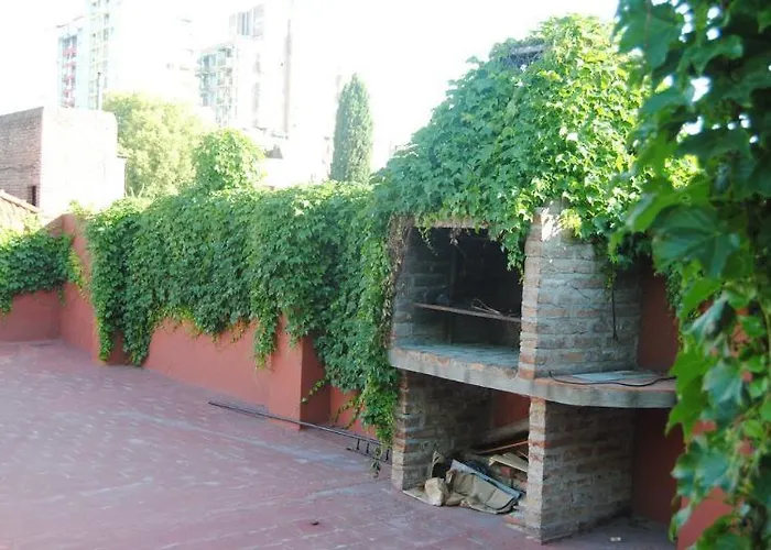 Magandhi Hostel